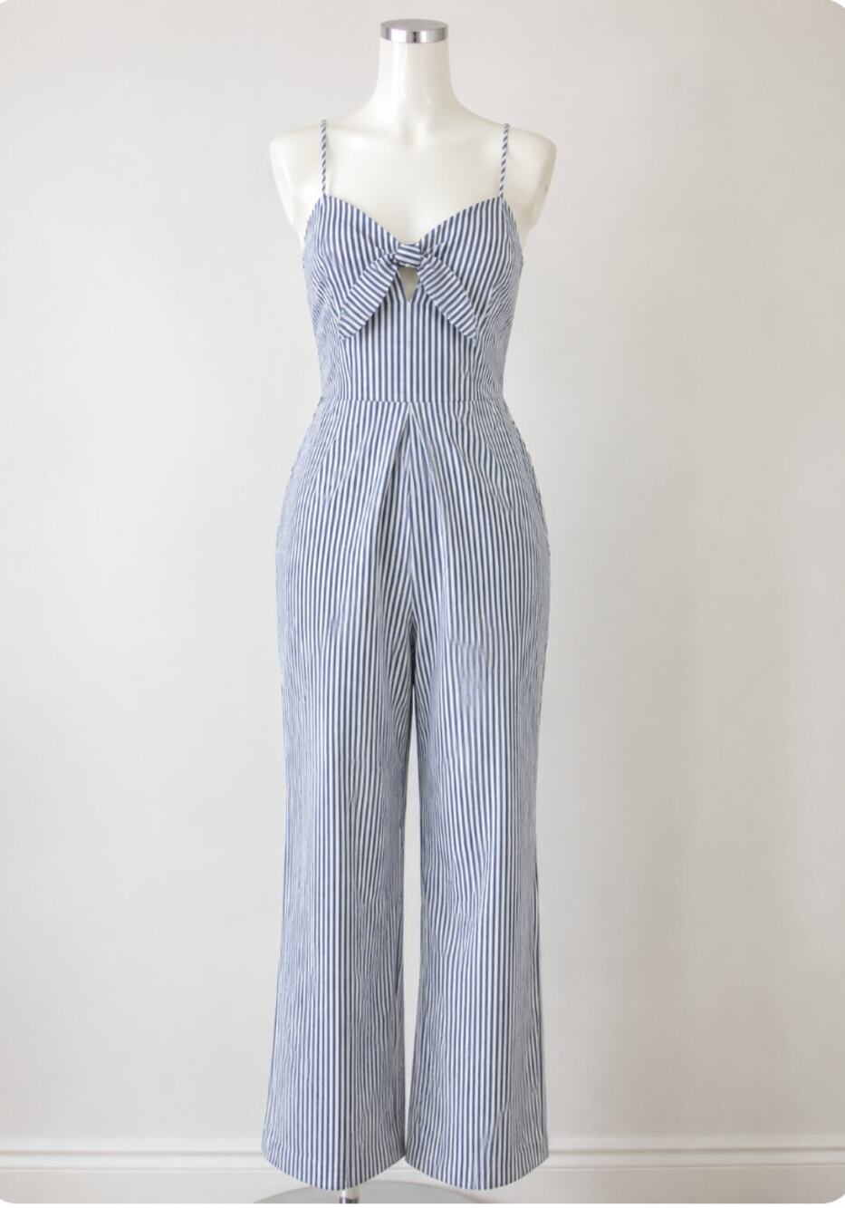 WAYF Massa Front Tie-Knot Pockets Blue White Pin Striped Jumpsuit Romper XS
